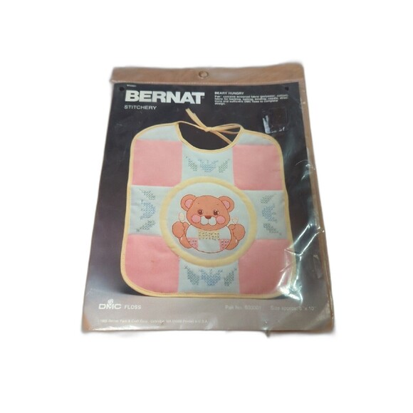 Bernat Stitchery Beary Hungry Baby Bib Screened Crosstitch Kit S03001 DMC Floss - Picture 1 of 7